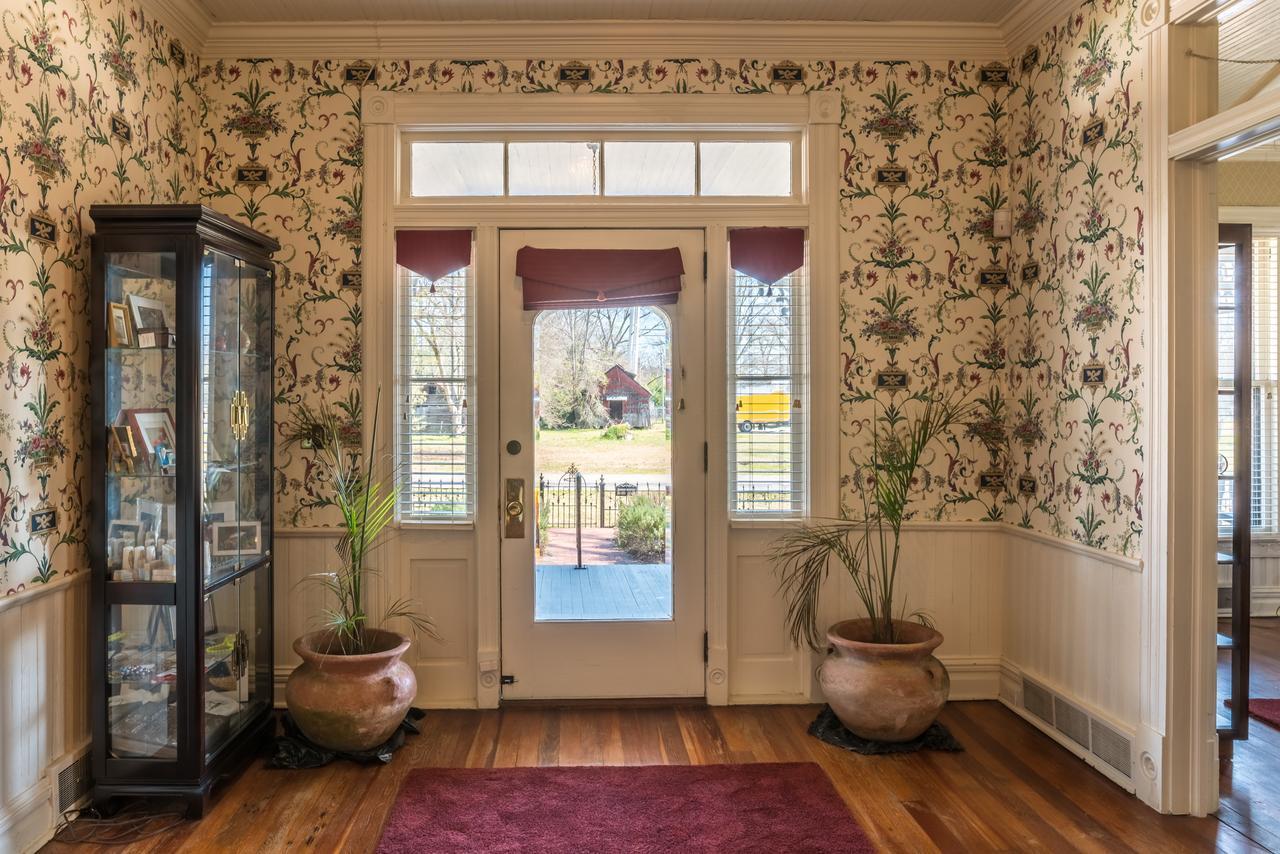 The Gables Inn And Gardens Ward Extérieur photo